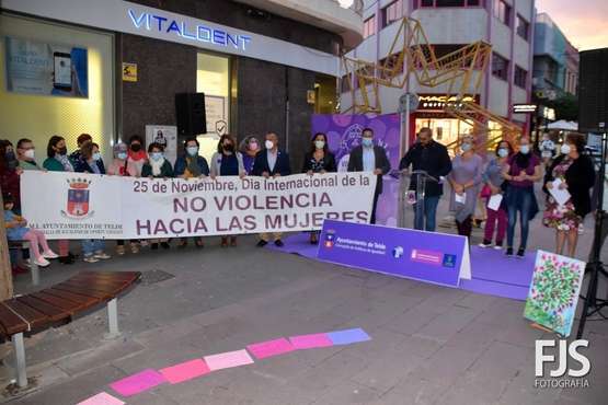 Concentración en Telde y marcha en la capital contra la violencia de género/TA, Francisco Javier Santana y Antonio Alí.